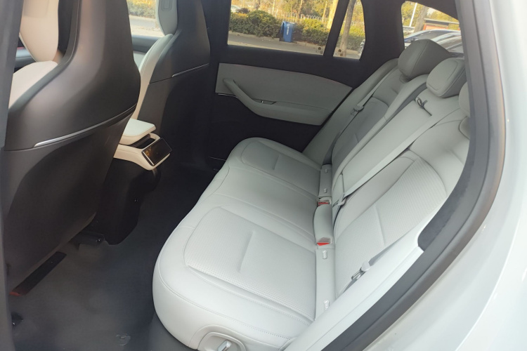 蔚来ES6 2024款 75kWh中控内饰21