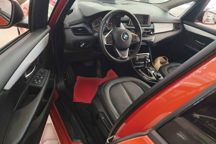 宝马2系旅行车 2016款 218i 时尚型中控内饰20