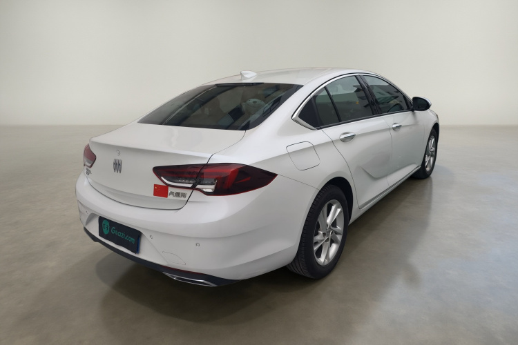 别克 君威 2024款 25T 超享版车身外观7