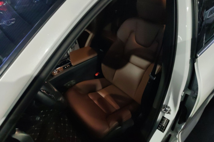 沃尔沃XC60 2019款 T5 四驱智远版 国VI中控内饰19