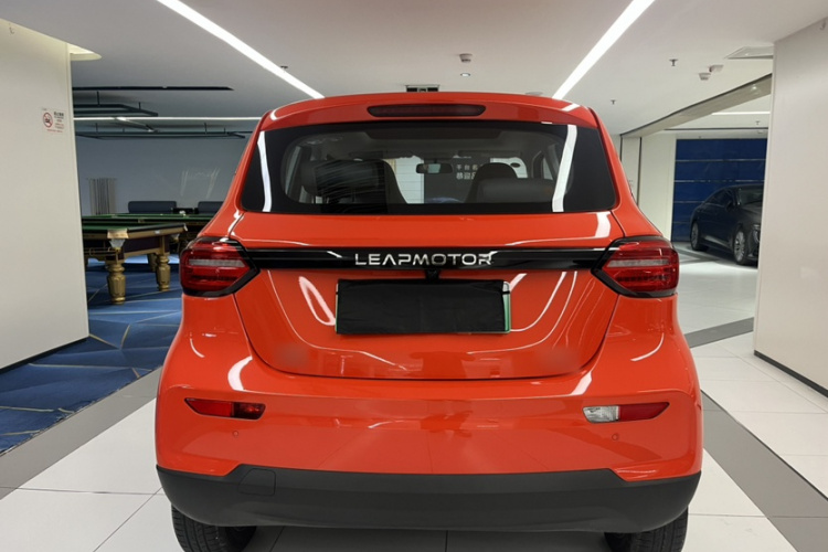 零跑汽车 零跑T03 2021款 400舒享版车身外观6005