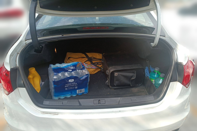 雪铁龙C4L 2015款 1.2T 自动尊贵版局部细节23