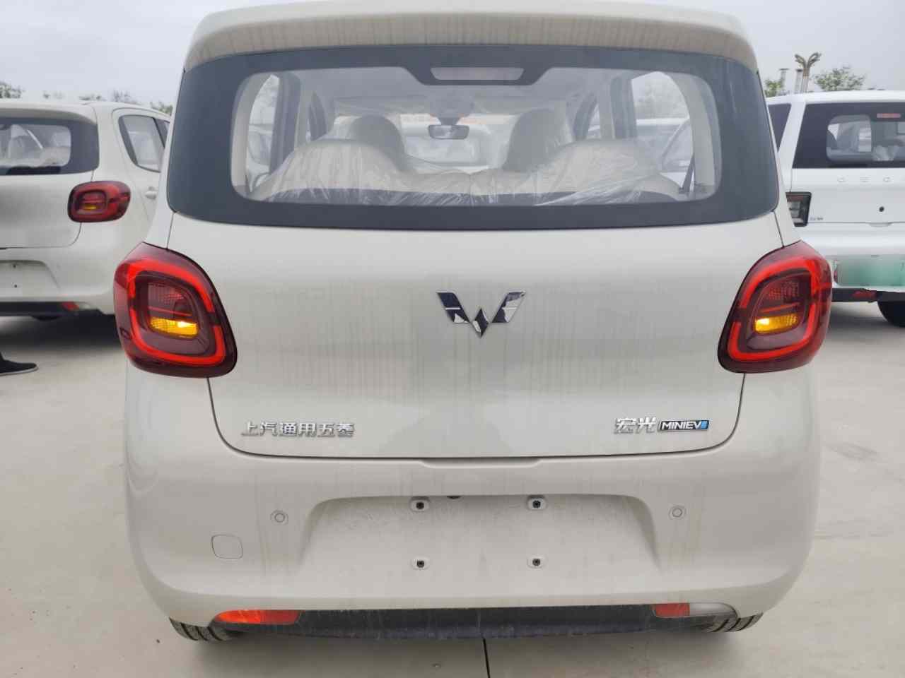 五菱汽车 宏光MINIEV 2025款 第四代 四门版 进阶款(3)