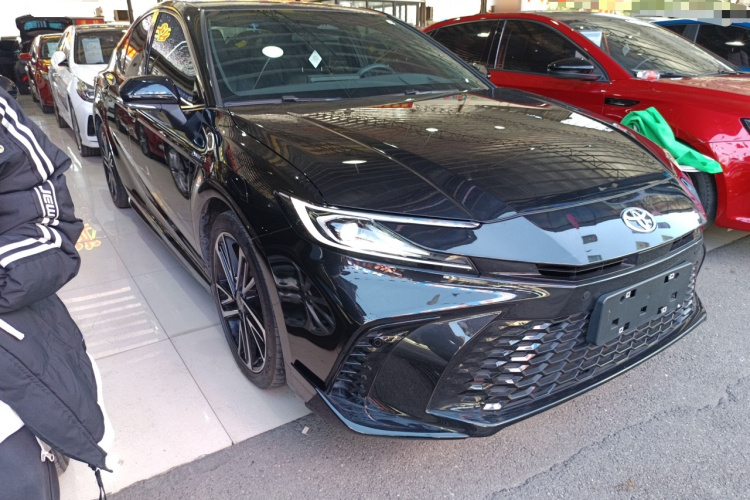 丰田 凯美瑞 2024款 双擎 2.0HS 运动版车身外观6002