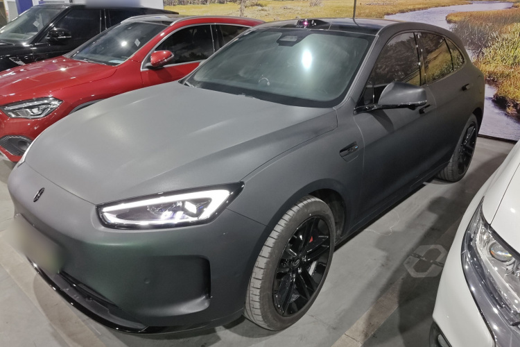 鸿蒙智行 问界M5 2024款 增程 Max RS 四驱高阶智驾版车身外观4