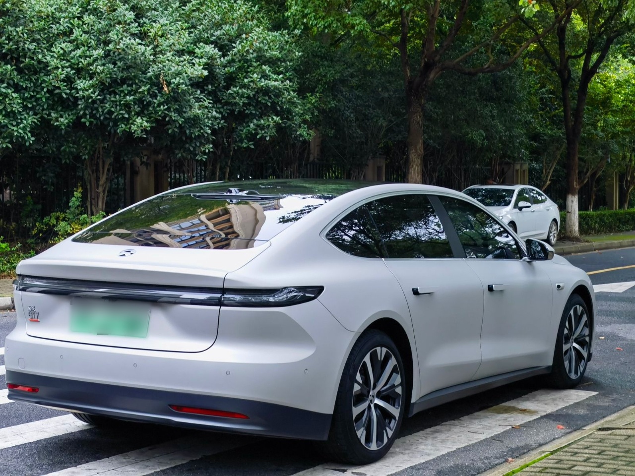 蔚来ET7 2023款 100kWh 签名版