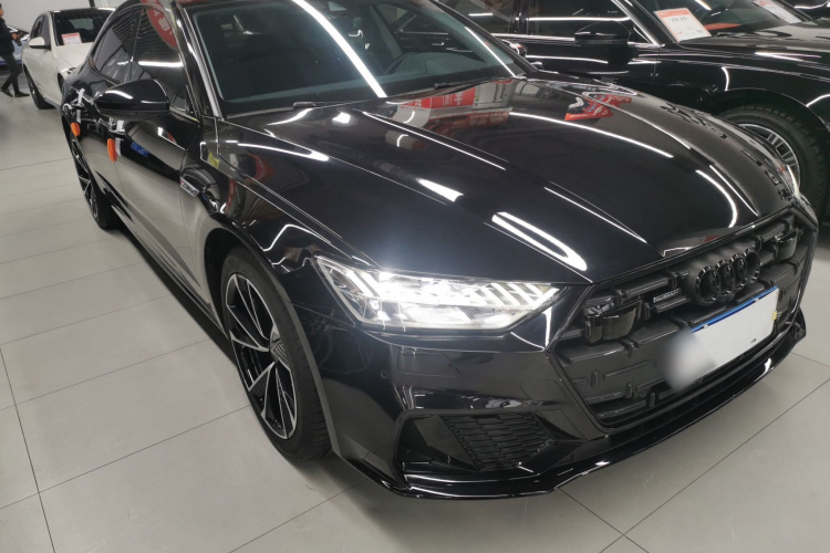 奥迪A7L 2024款 45TFSI S-line 筑梦型 流晶套装车身外观3