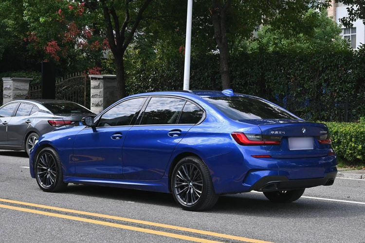 宝马3系 2021款 改款二 325Li M运动曜夜套装车身外观6005