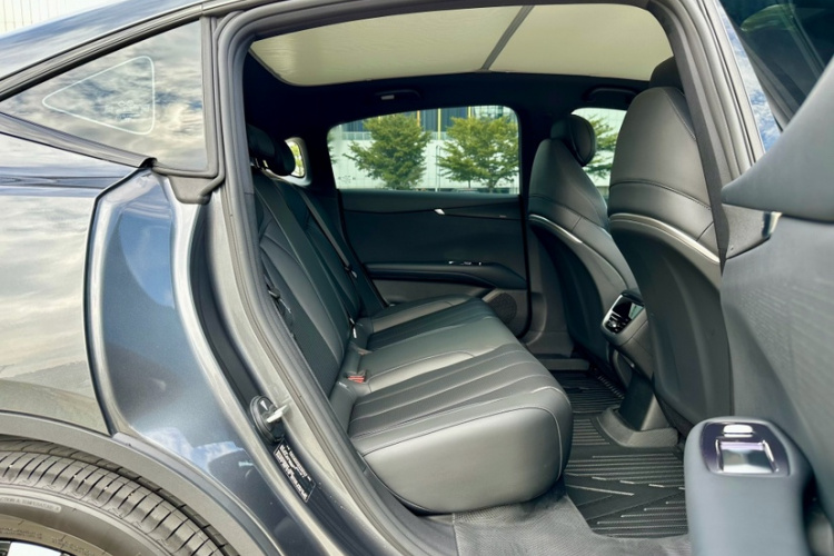 深蓝汽车 深蓝L07 2026款 660Max华为乾崑智驾 ADS SE版中控内饰7004