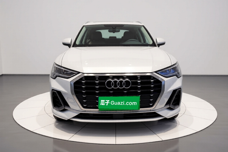 奥迪Q3 2023款 35 TFSI 时尚动感型（1.4T）车身外观2
