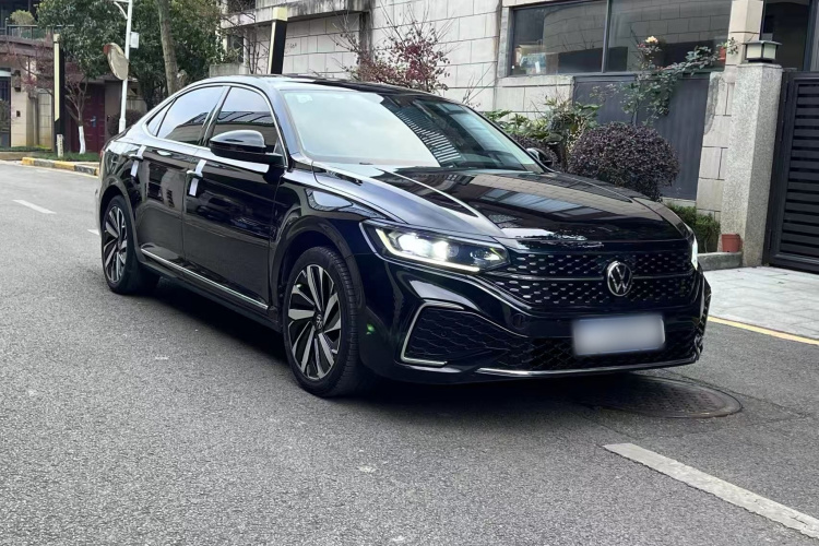 大众 帕萨特 2022款 330TSI 星空精英版车身外观6005