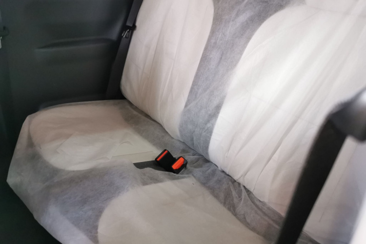 吉利银河 2025款 210km 熊猫骑士中控内饰21