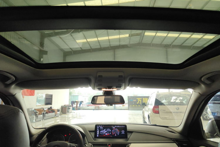 宝马X1 2014款 sDrive18i 时尚型局部细节22