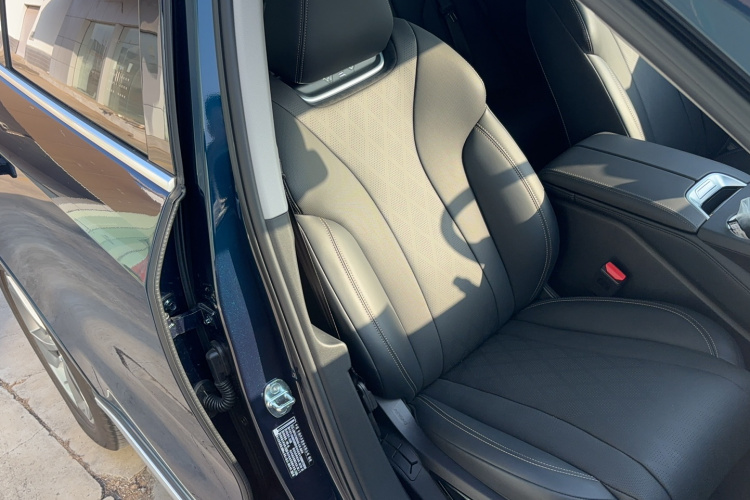 魏牌 摩卡新能源 2024款 Hi4 四驱长续航版局部细节41