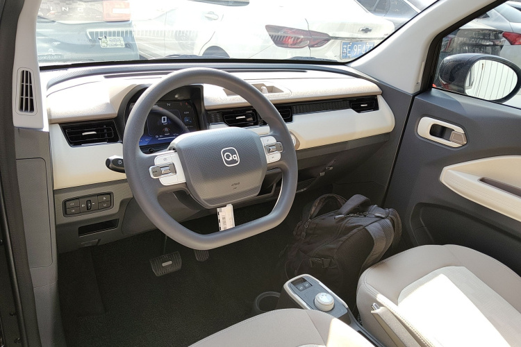 奇瑞 QQ冰淇淋 2025款 155km 圣代版中控内饰12