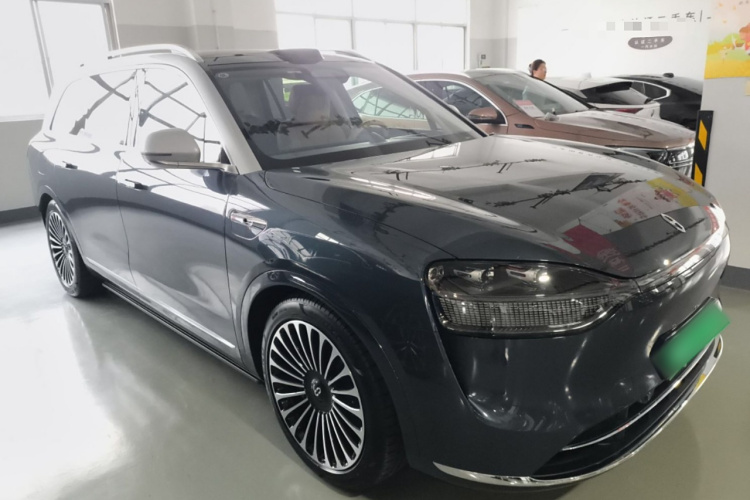 鸿蒙智行 问界M9 2024款 增程 Ultra版 52kWh 5座版车身外观6002