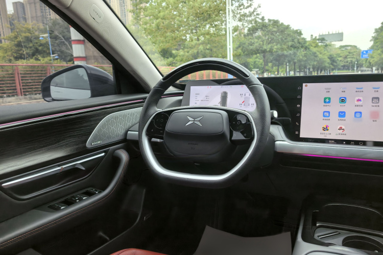 小鹏P7 2022款 480N+中控内饰7001