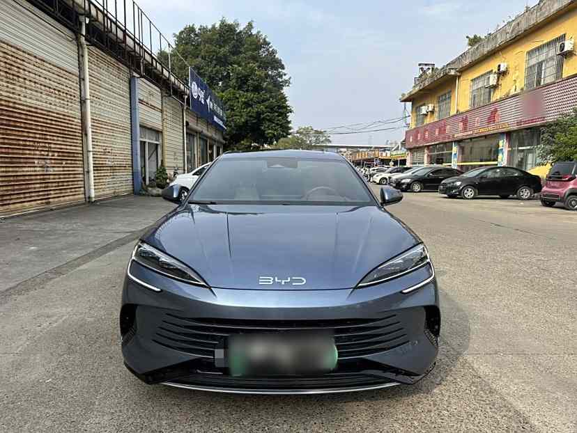 比亚迪 海豹 2023款 DM-i 1.5T 121km 旗舰型(2)