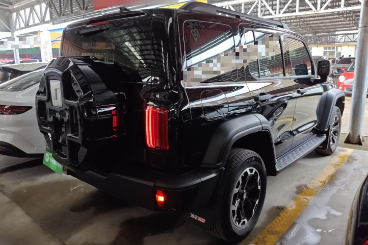 坦克300新能源 2025款 Hi4-T车身外观7