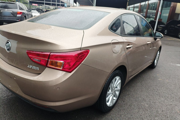 别克 威朗 2018款 三厢 15S 自动进取型车身外观7