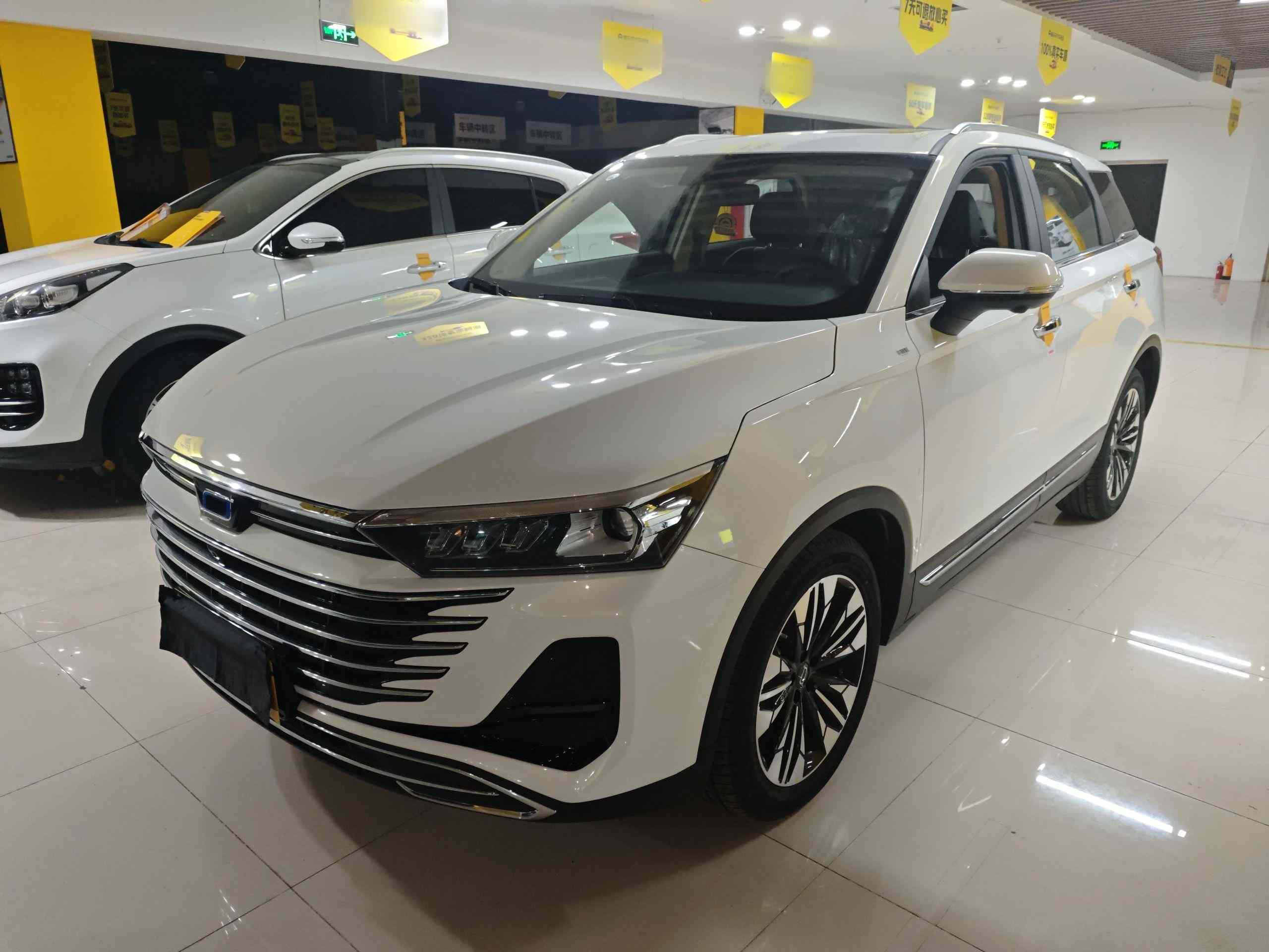 奔腾T77 2023款 1.5T 自动豪华型(2)