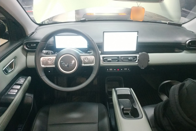 五菱汽车 五菱缤果PLUS 2024款 510km 旗舰版 四座版中控内饰7002