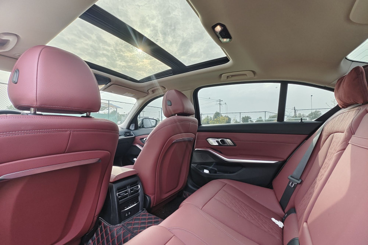 宝马i3 2024款 eDrive 35 L中控内饰7002