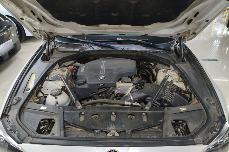 宝马5系 2017款 525Li 领先型局部细节24