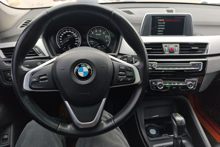 宝马X1 2019款 sDrive20Li 领先型中控内饰12