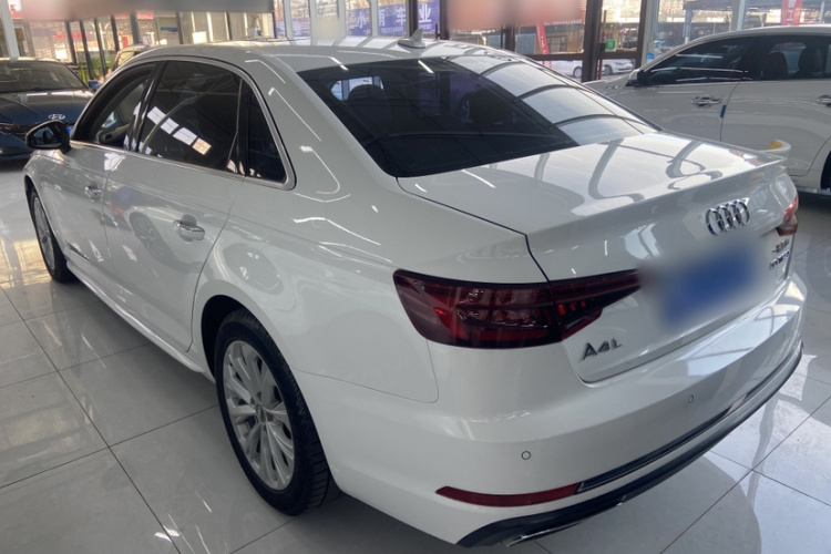 奥迪A4L 2019款 40 TFSI 进取型 国VI车身外观6002