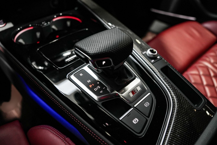 奥迪S5 2023款 S5 3.0T Sportback中控内饰7005