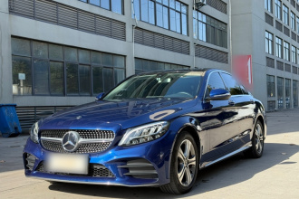 奔驰C级 2019款 改款 C 260 L 运动版