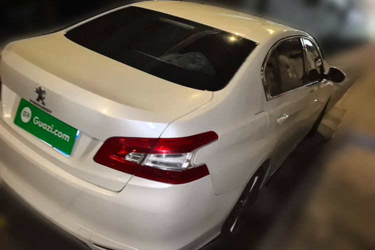 标致408 2014款 1.8L 自动豪华版车身外观6005