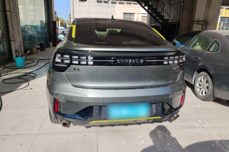 领克05 2020款 2.0TD 两驱耀Plus车身外观6004