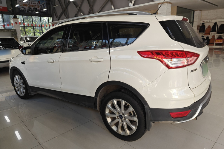 福特 翼虎 2015款 1.5L GTDi 两驱风尚型车身外观4