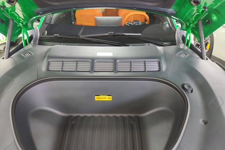 小米汽车 小米YU7 2025款 超长续航后驱版局部细节24