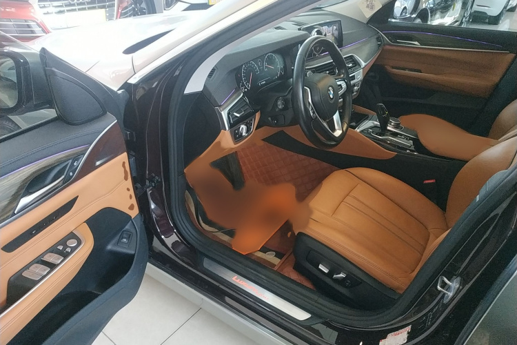 宝马6系GT 2019款 630i 豪华设计套装中控内饰7003