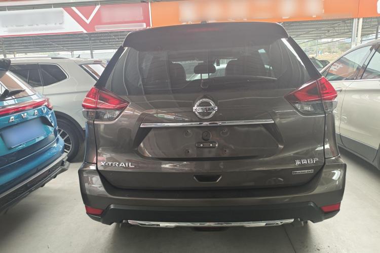 日产 奇骏 2019款 2.0L CVT舒适版 2WD车身外观6003