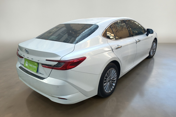 丰田 凯美瑞 2024款 双擎 2.0HGVP 豪华版车身外观7