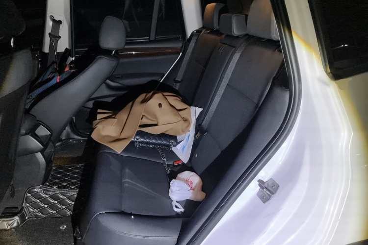 宝马X3(进口) 2016款 sDrive20i中控内饰21