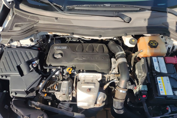 雪佛兰 科鲁泽 2019款 RS 330T 自动畅快版 国VI机舱底盘24