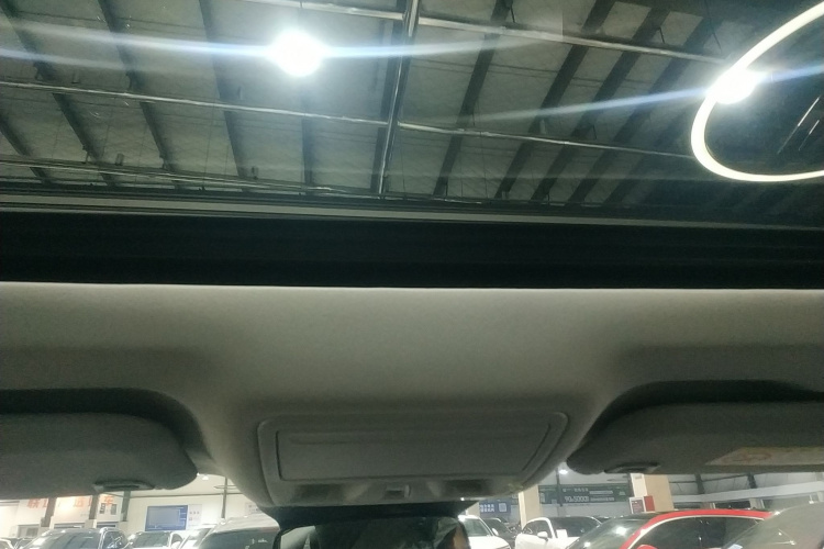 福特 蒙迪欧 2023款 EcoBoost 180 豪华型中控内饰22