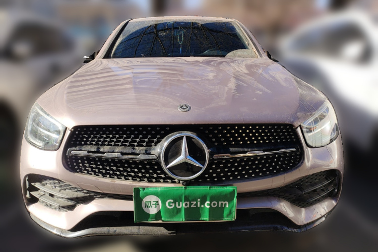 奔驰GLC轿跑 2020款 GLC 260 4MATIC 轿跑SUV车身外观2