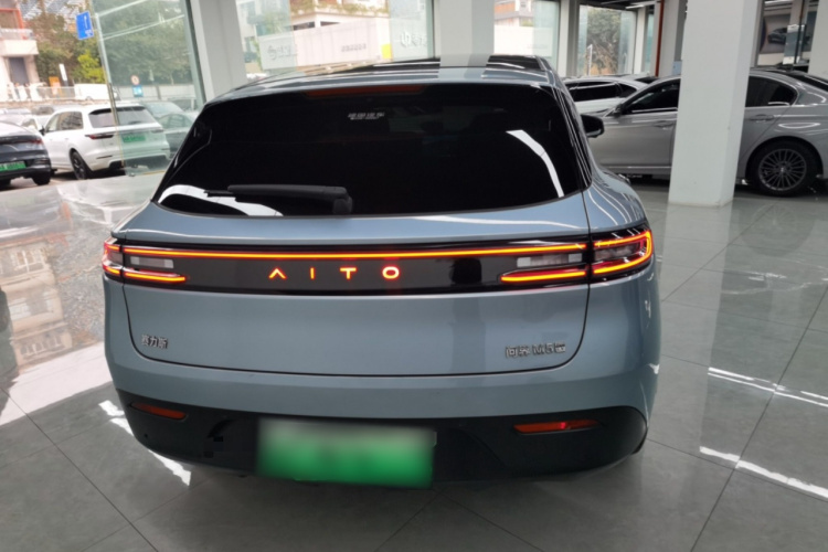 鸿蒙智行 问界M5 2022款 纯电后驱标准版车身外观6004