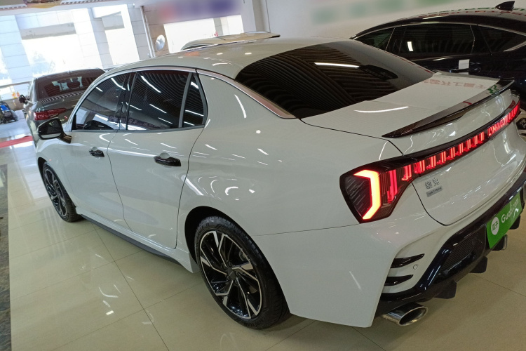 领克03 2023款 1.5T EM-F PM车身外观4