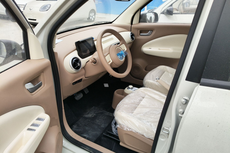 五菱汽车 宏光MINIEV 2025款 四门版 进阶款中控内饰20