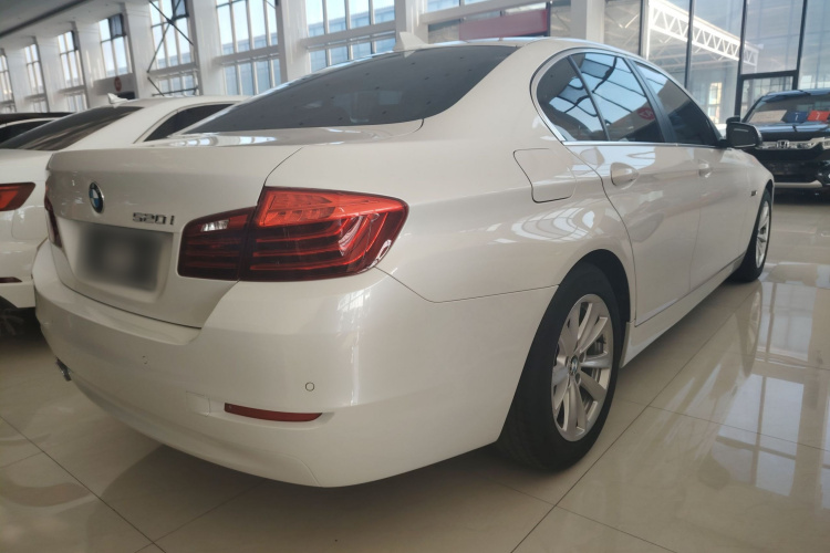 宝马5系(进口) 2014款 520i 典雅型车身外观6003