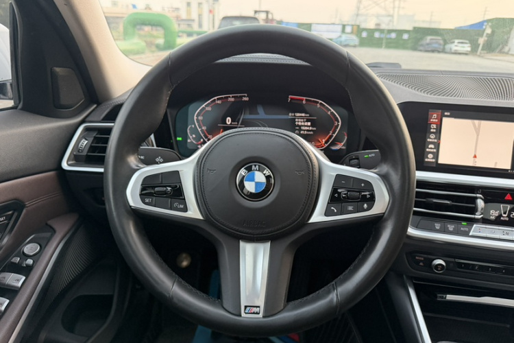 宝马3系 2020款 320Li M运动套装局部细节13