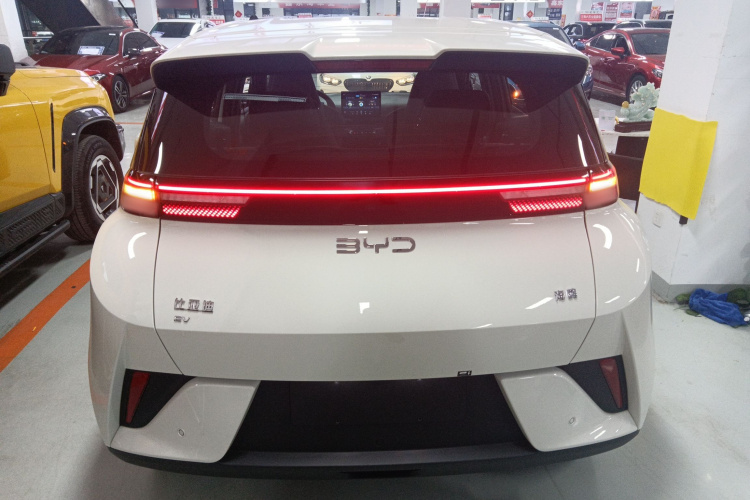 比亚迪 海鸥 2025款 305km 活力版车身外观6