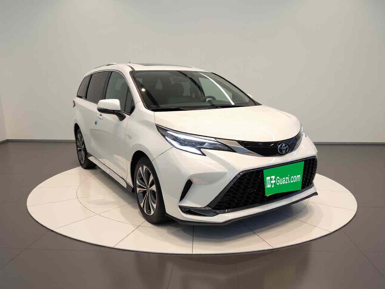丰田 格瑞维亚 2023款 2.5L混动 旗舰VIP版(5)